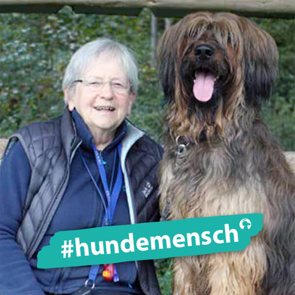 Hundemensch Doris Vaterlaus