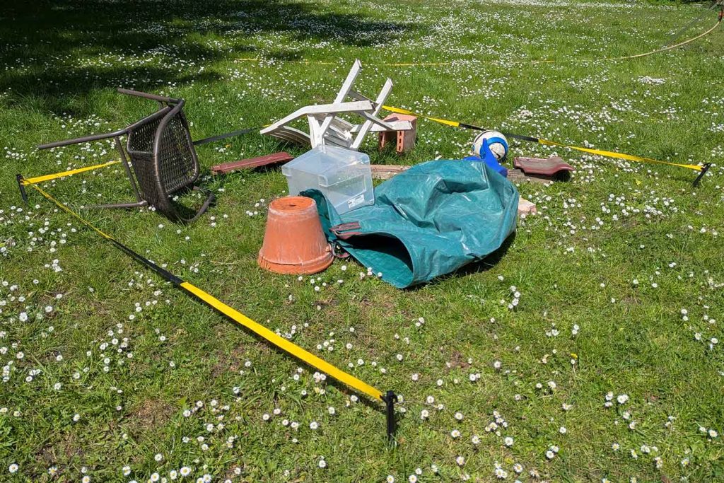 Eiswürfelsuche für Hunde: abgestecktes Suchgebiet